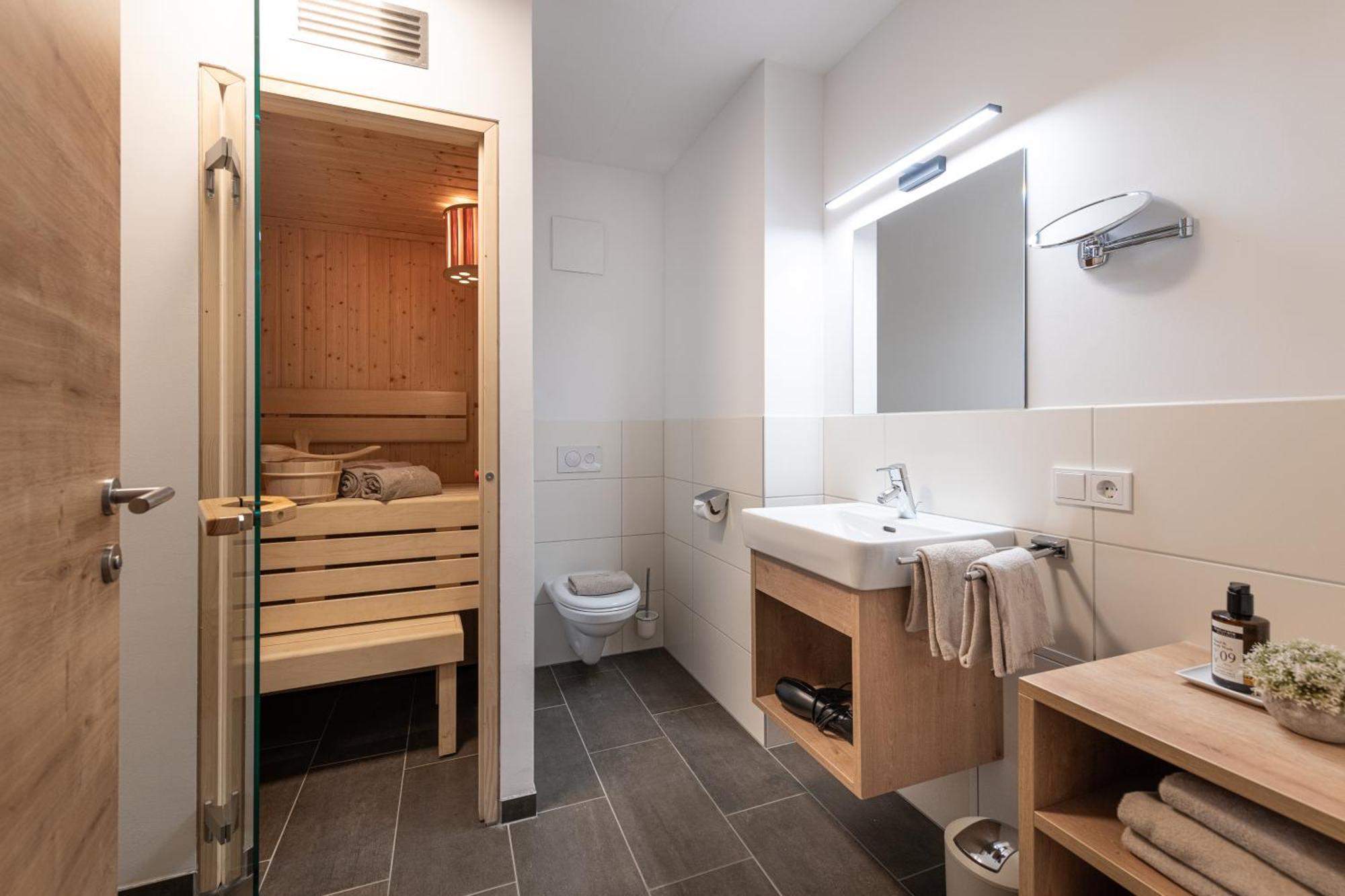 ماتري إن أوستيرول Alpenparks Montana Apartments المظهر الخارجي الصورة