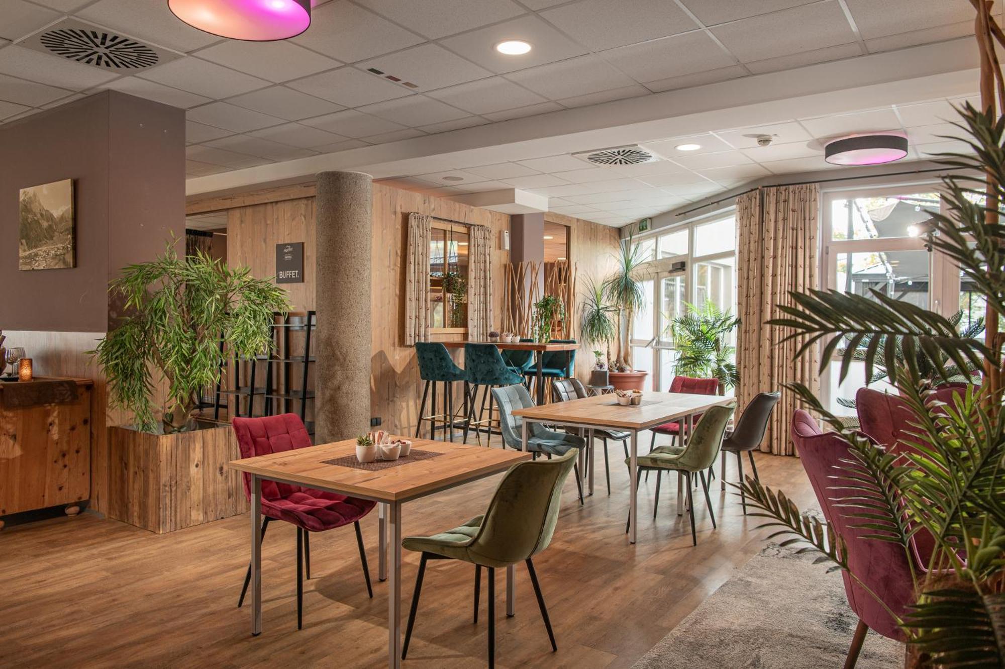 ماتري إن أوستيرول Alpenparks Montana Apartments المظهر الخارجي الصورة